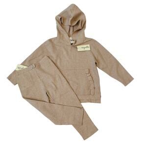 NWT Vignette 2T Hazel Top & Pant Set in Oatmeal